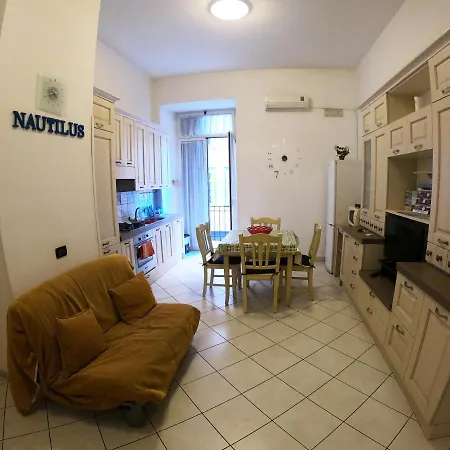 Nautilus Naples